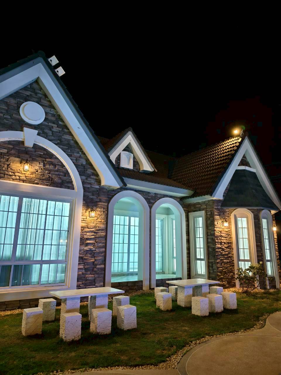 บรรยากาศภายนอก 